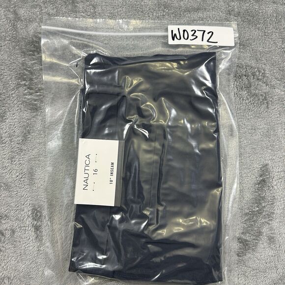 Nautica Bermuda Shorts Women’s 16 Navy Blue Pocket Mid Rise Zip Stretch NWT - Picture 10 of 10